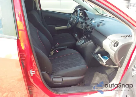 2013 Mazda Mazda2 Touring z USA, uszkodzony, nr VIN JM1DE1LY3D0159613